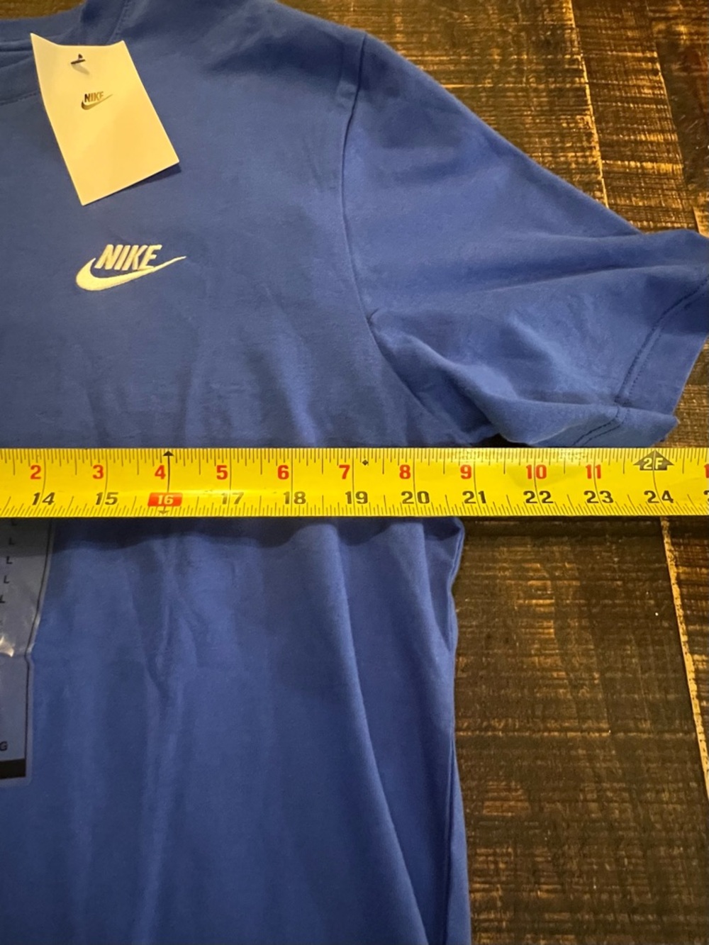 Nike Blue Short Sleeve Crewneck Tee with White Swoosh - Picture 8 of 9